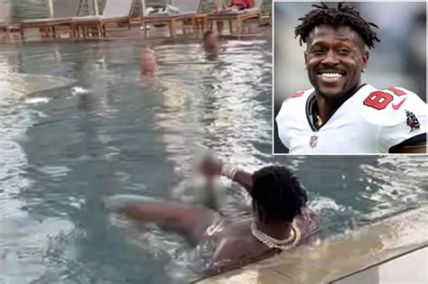 antonio brown dick pics|Images of Antonio Browns nude hotel pool scandal revealed